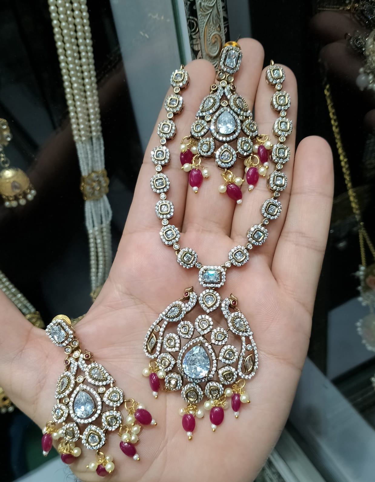 Beautiful necklace sets polki style