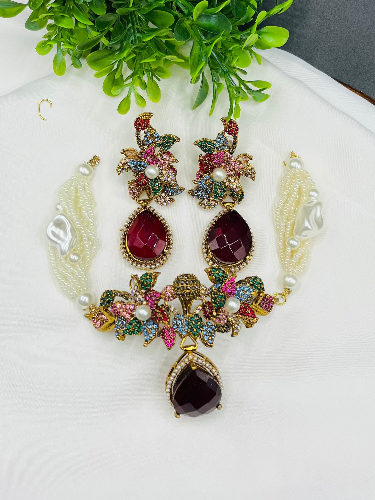 Beautiful Mini Choker