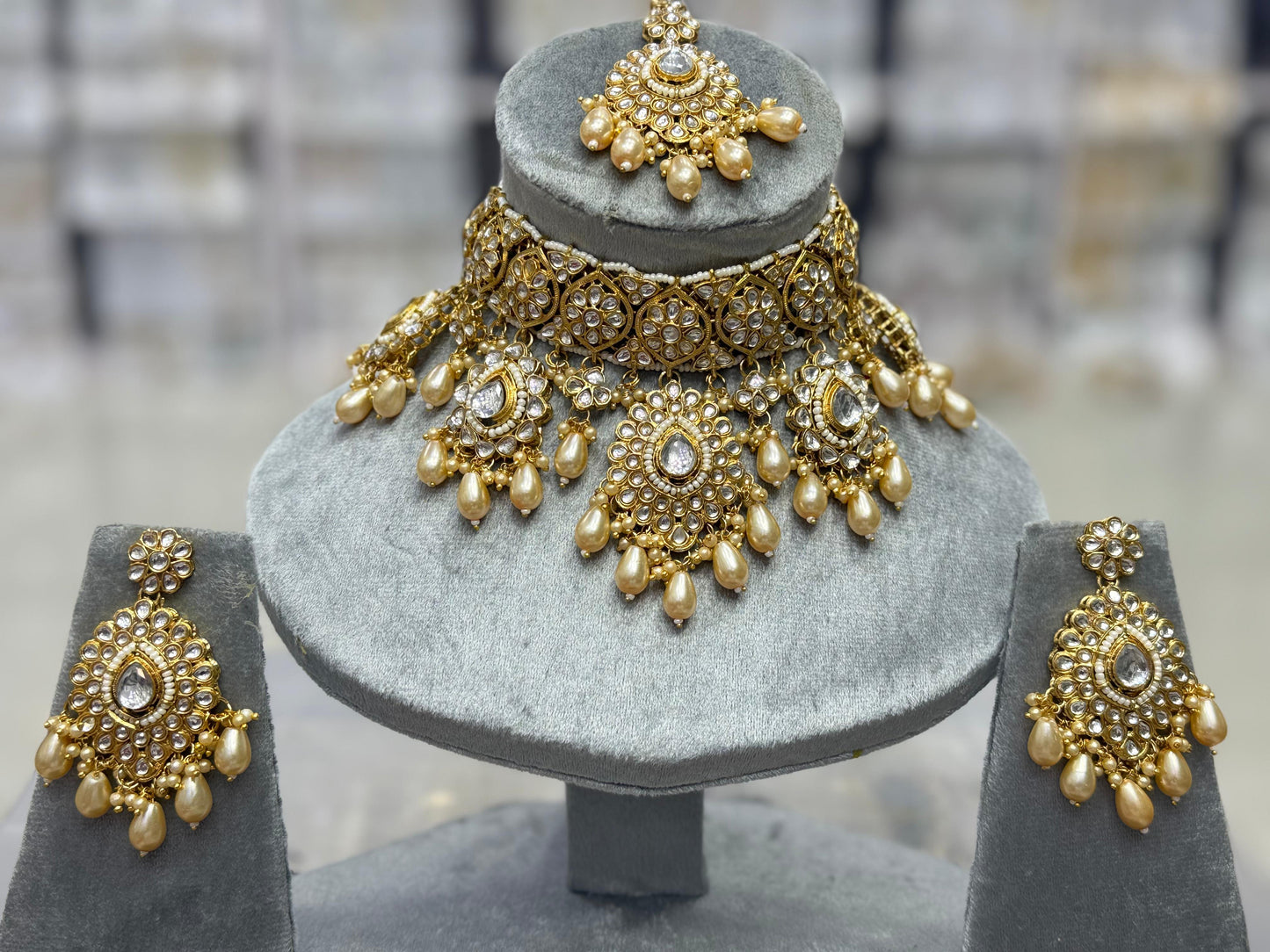 Kundan bridal sets