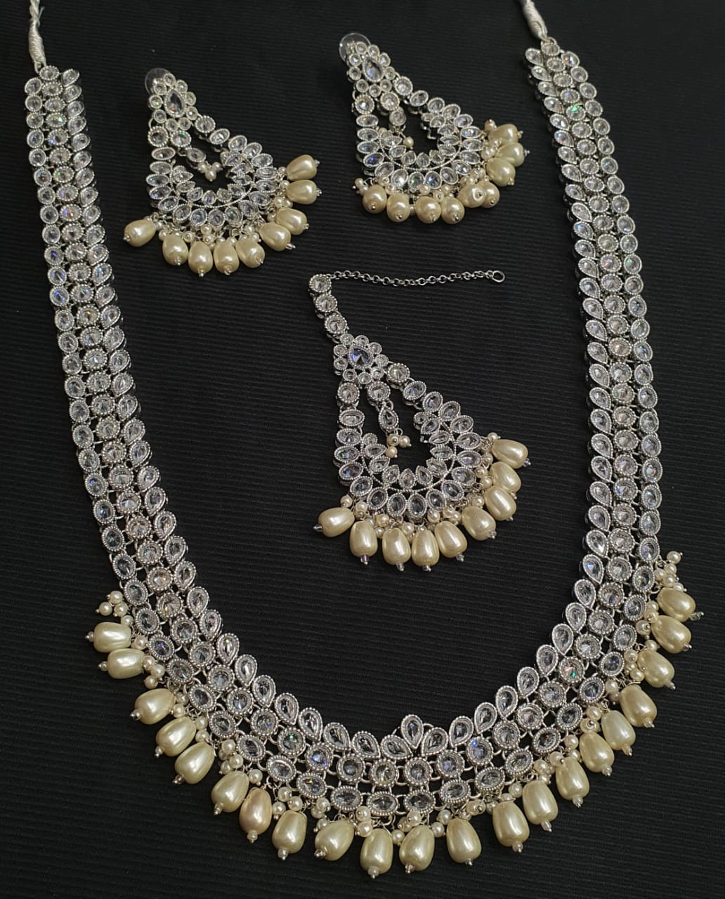 Mala sets