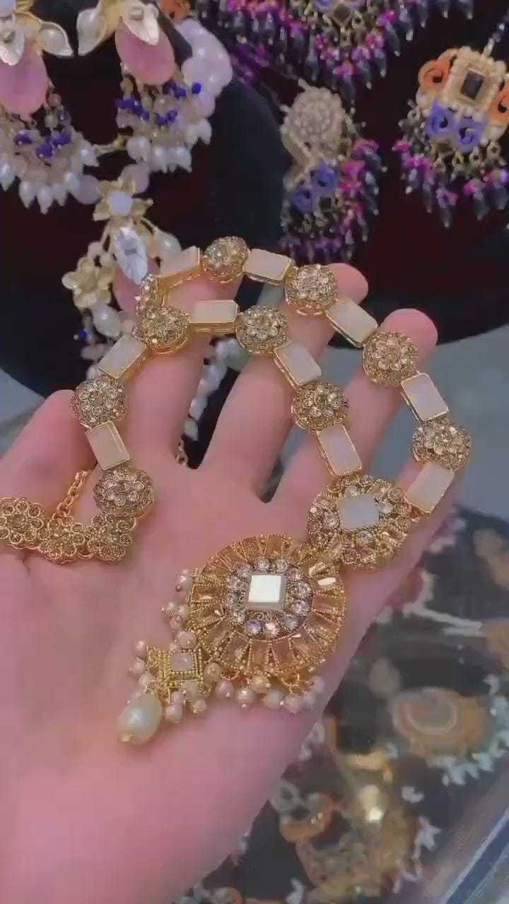 Mala set price