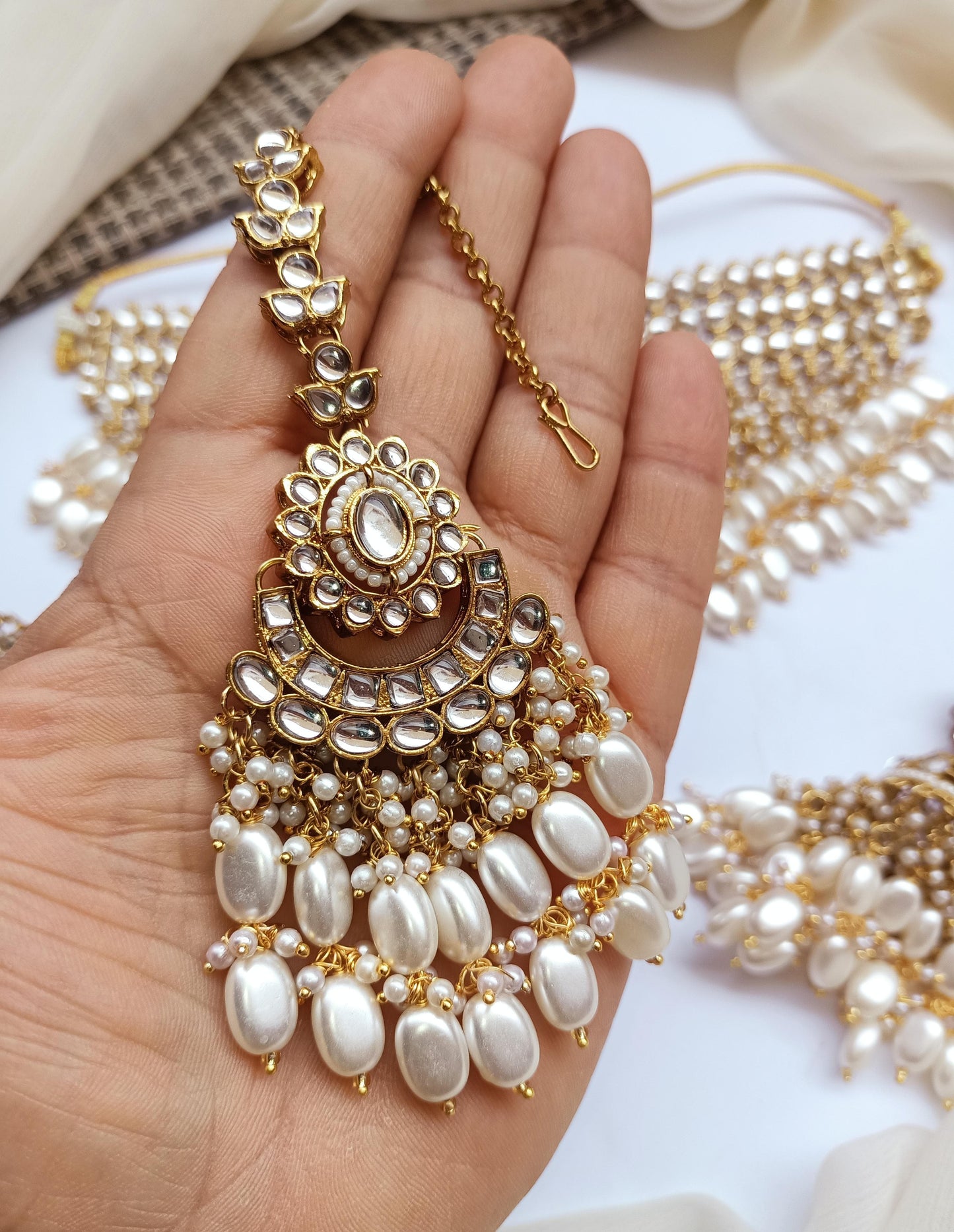 Indian Dubbi Kundan Stylish Bridal Jhumki's Set With Teeka