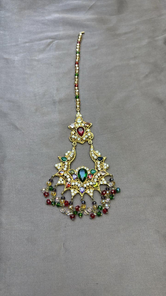 Fancy kundan tikka