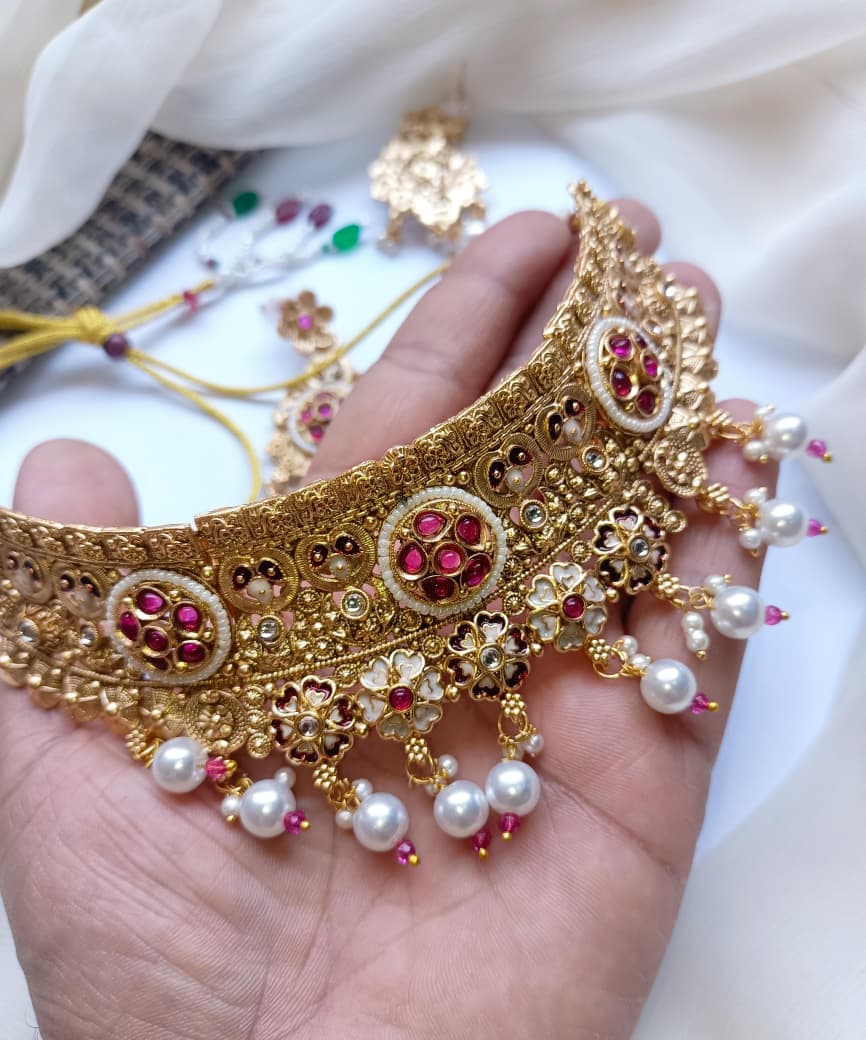 Beautiful Stylish Design Indian Rajwari Koler Set With Teeka