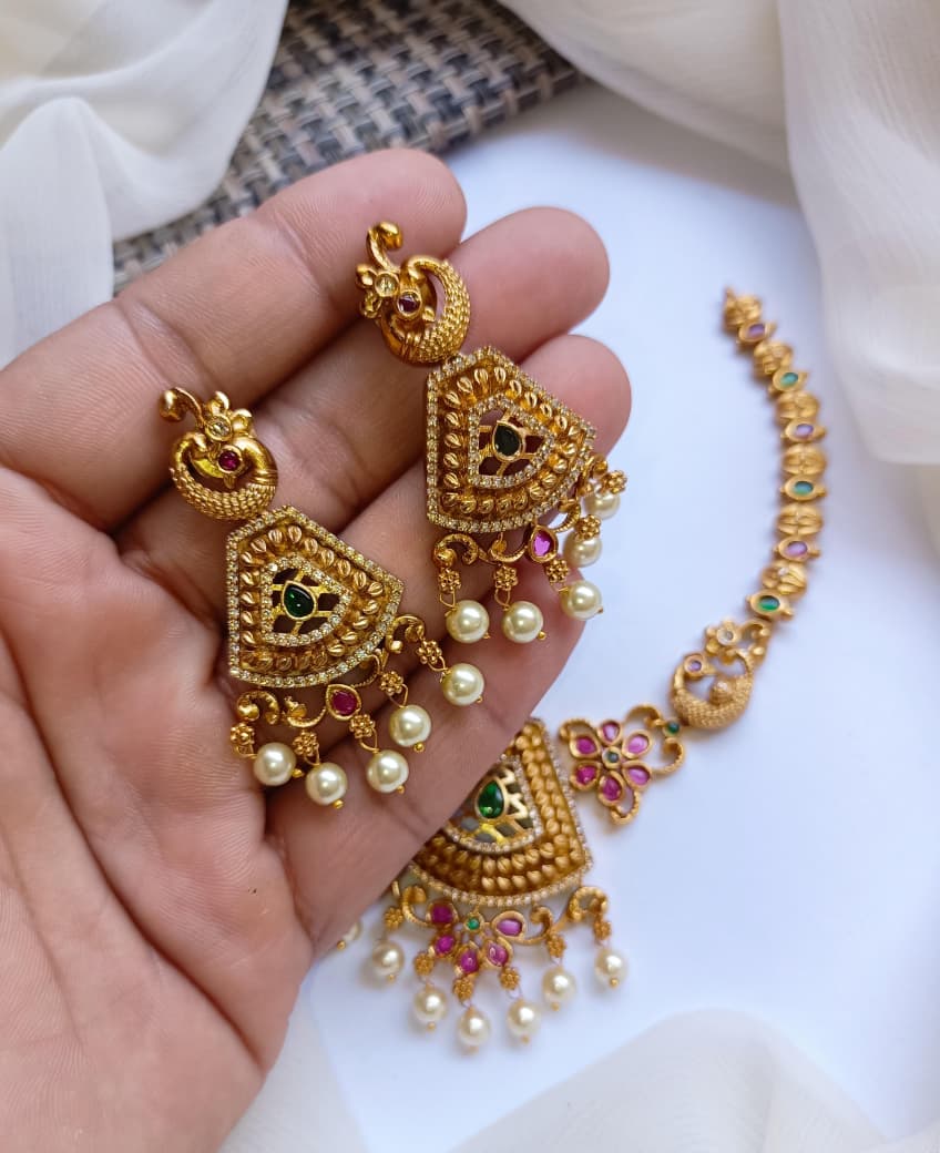 Traditional Jewellery South Indian Stylish Design Necklace Set