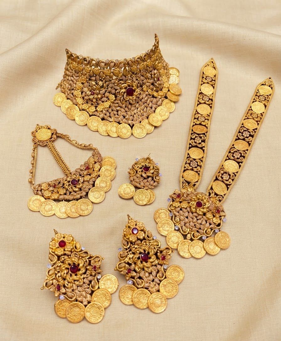 R P bridal set