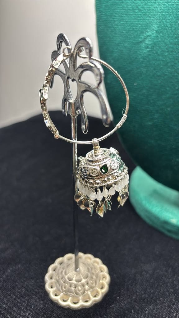 Silver sterling set with traditional balas