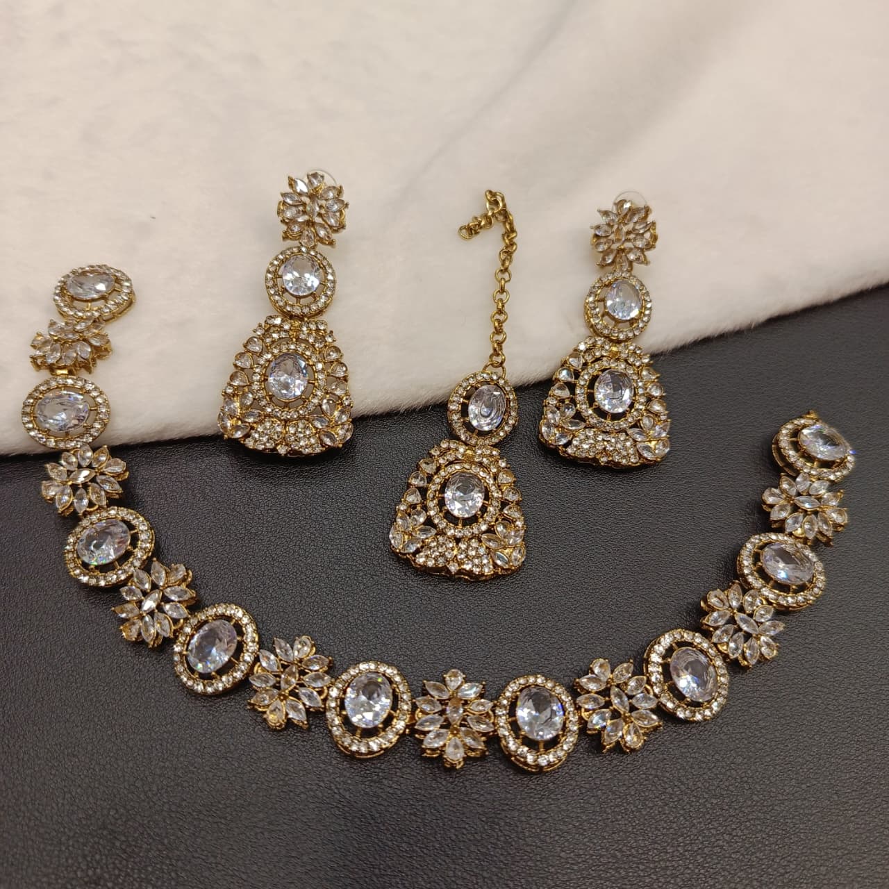 Necklace sets