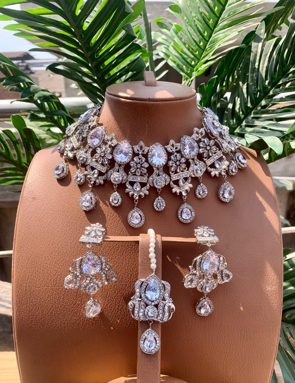 Designer necklace sets