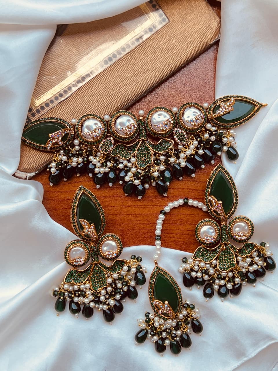 Elevate your style with stunning women’s jewelry Beautiful Turkish choker set