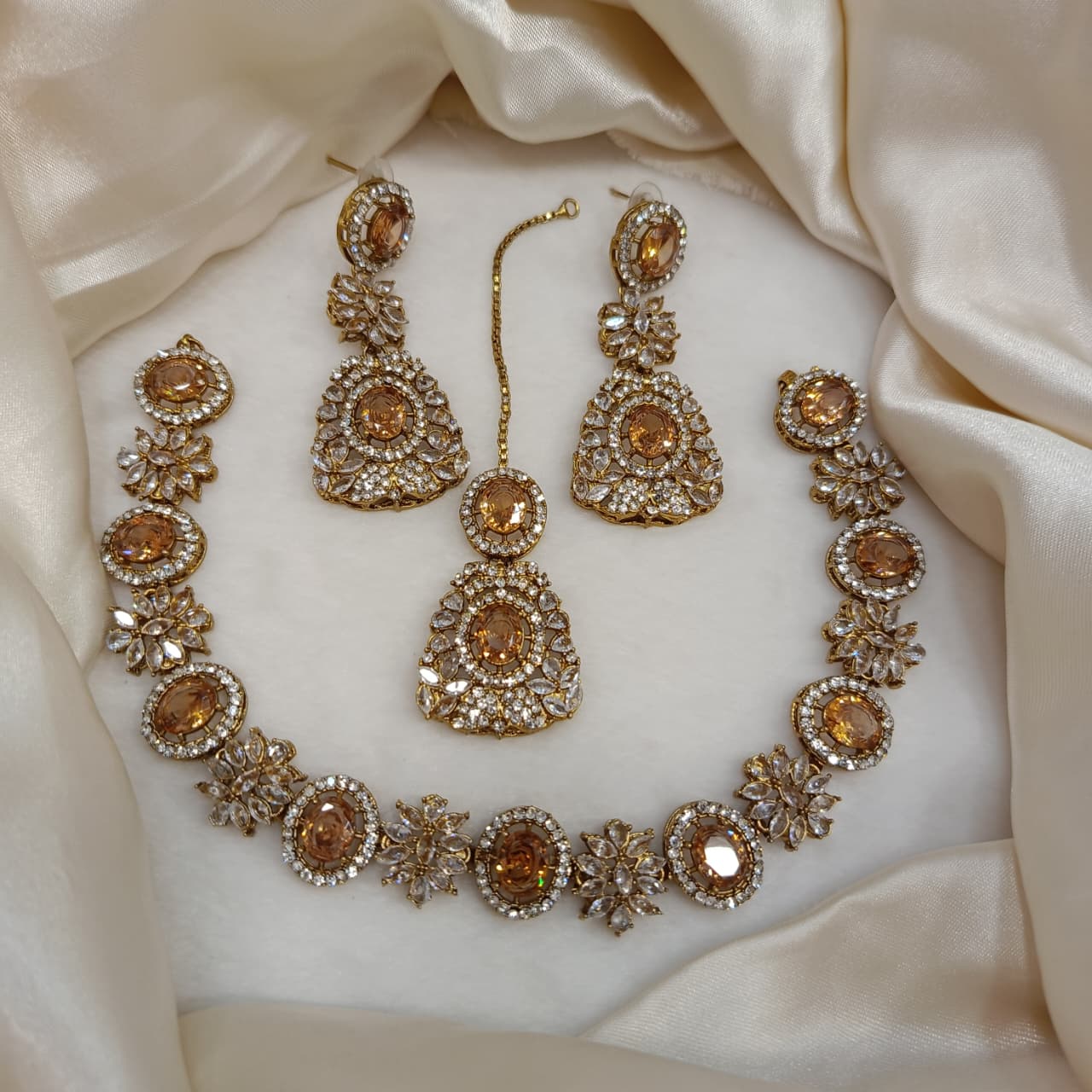 Necklace sets