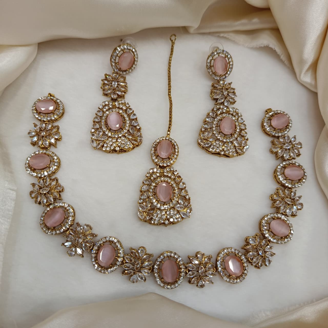 Necklace sets