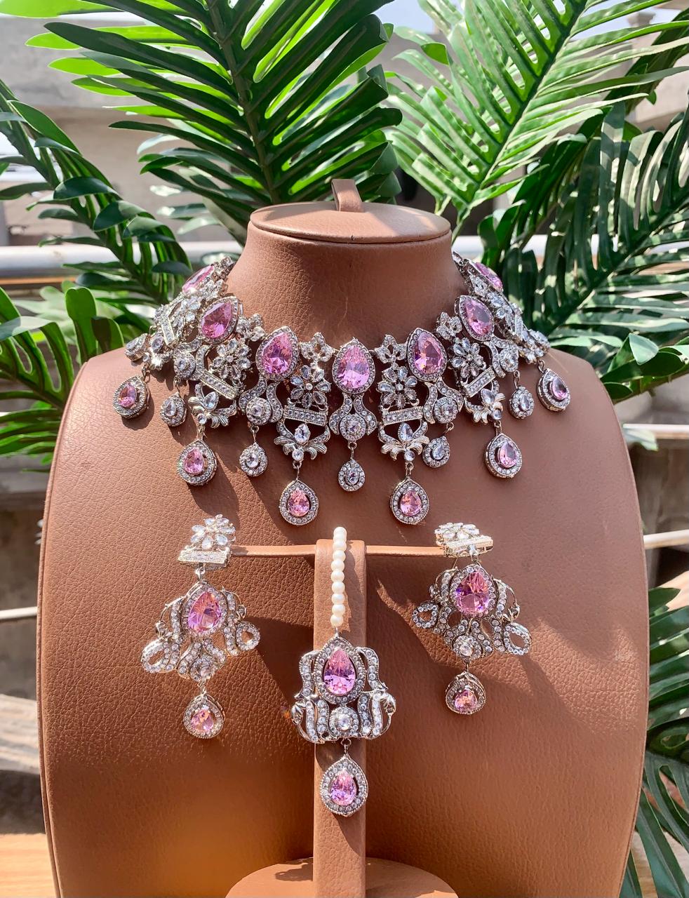 Designer necklace sets