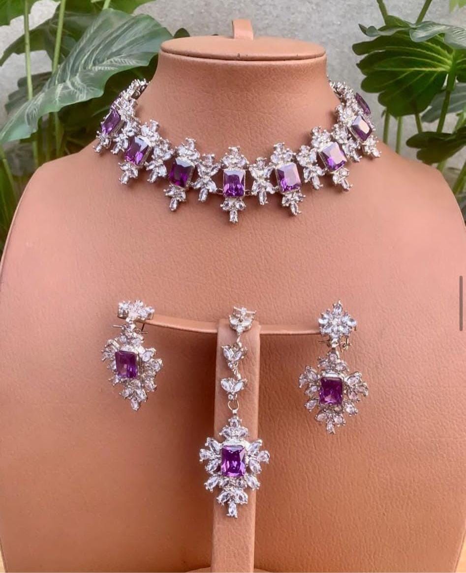 Silver necklace sets