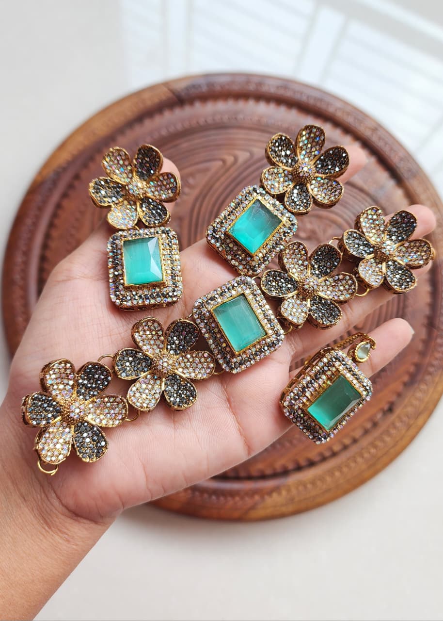 Designer collection Premium quality stone turkish chokkar set