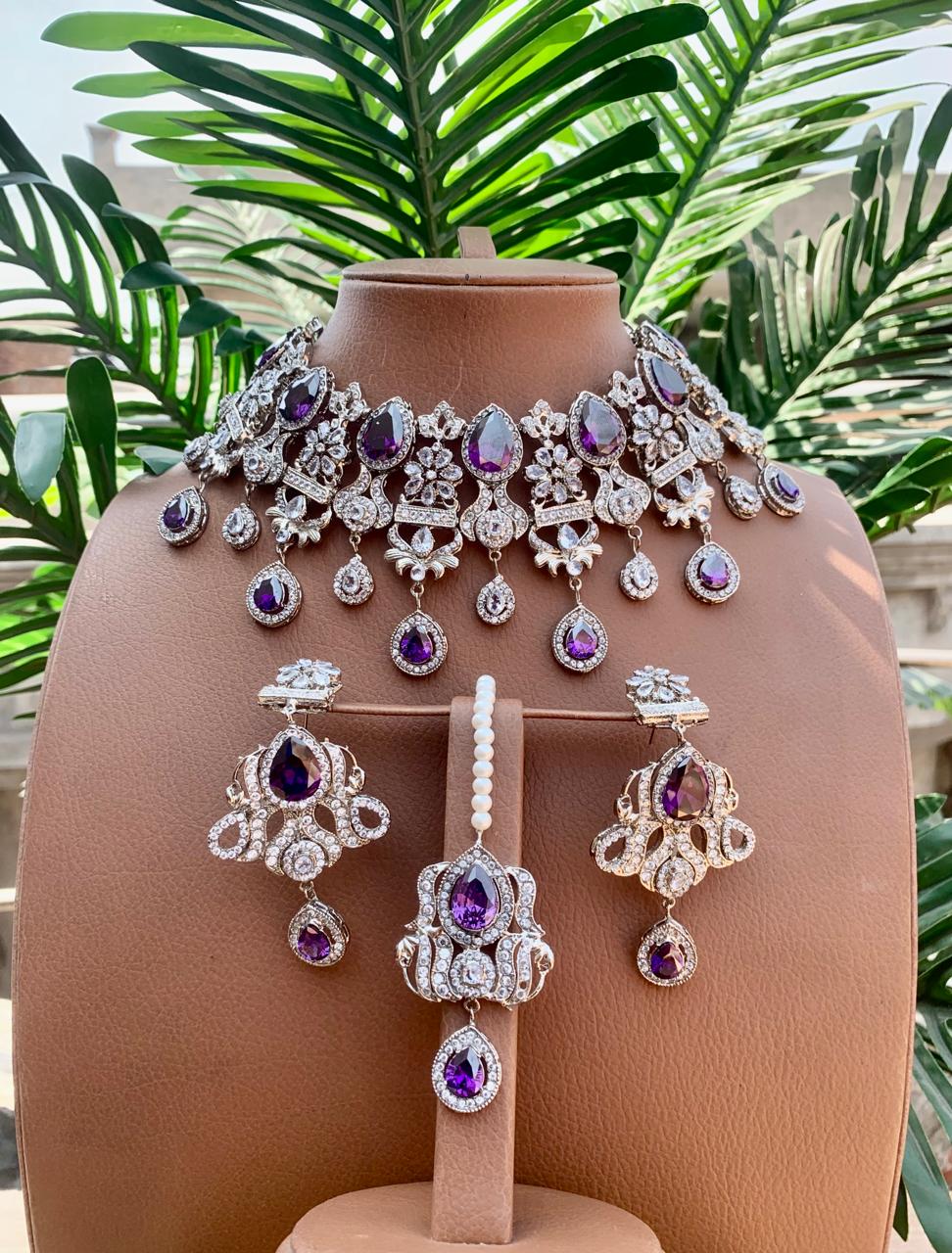 Designer necklace sets