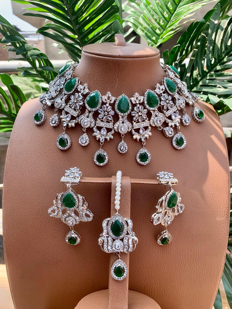 Designer necklace sets