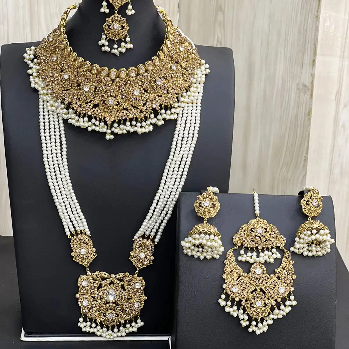 jewellery designer in pakistan NJC-006 champion